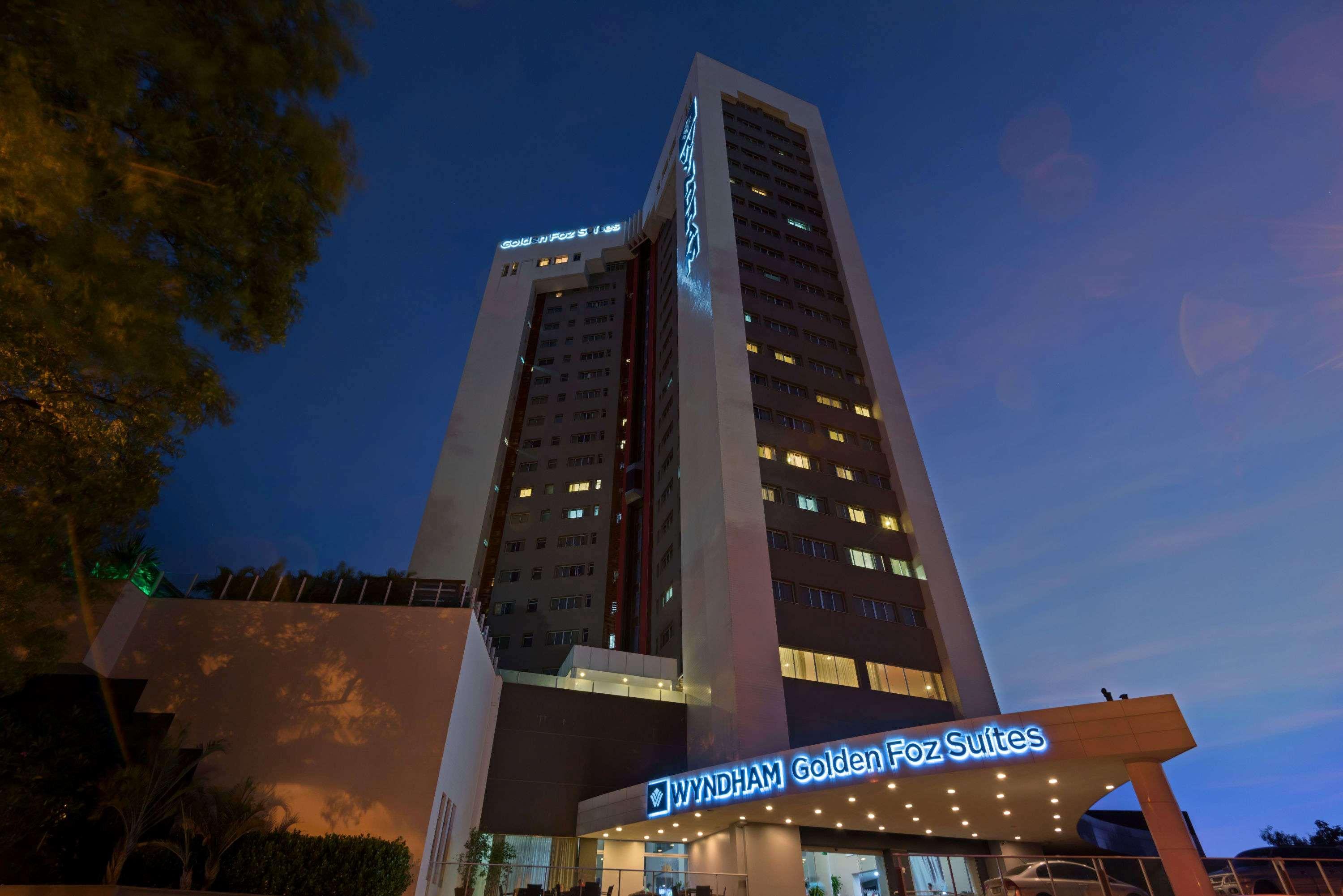 Wyndham Golden Foz Suites Foz do Iguaçu Zewnętrze zdjęcie